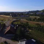 Vordere Alm 아파트