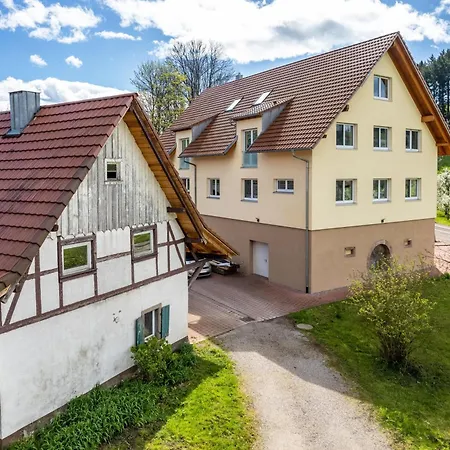 Vordere Alm Apartment *